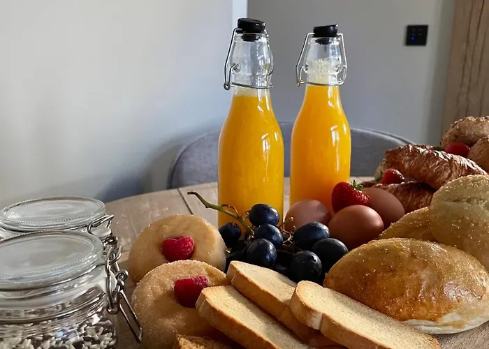 De Slaapsoof Oda ve Kahvaltı 3*