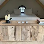 De Slaapsoof Bed & Breakfast De Lier